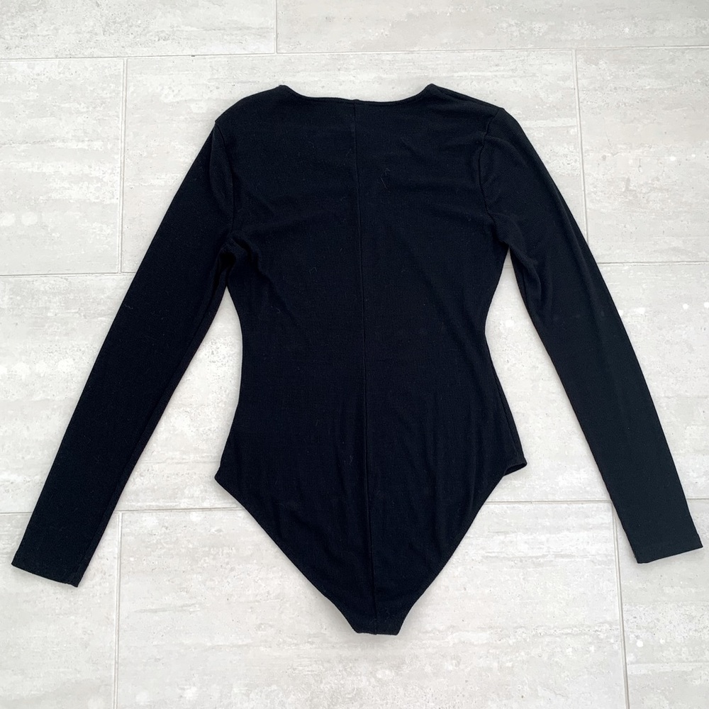 Front lace up bodysuit - Picture 2 of 2